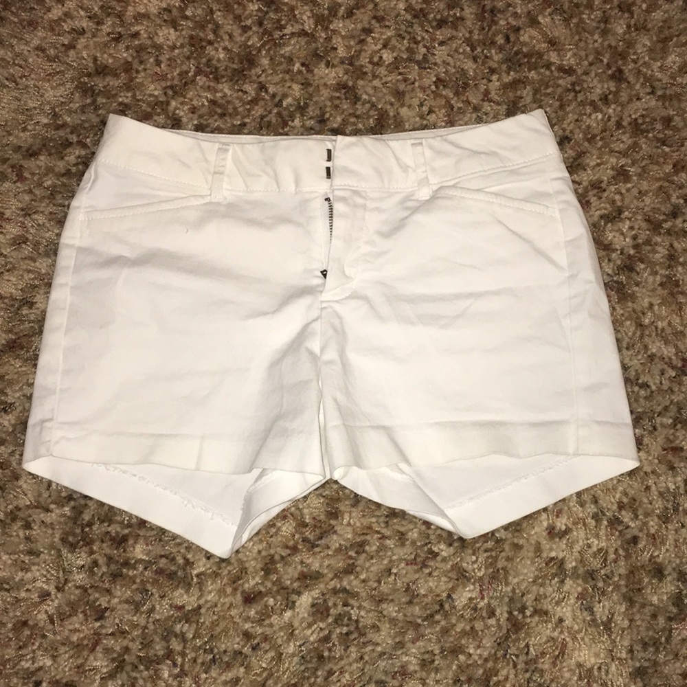 Old Navy white pixie shorts